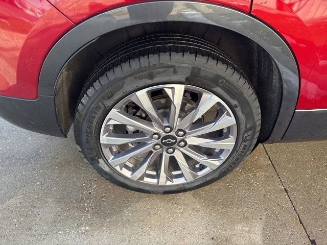 Certified 2023 Chevrolet Blazer Premier w/ Driver Confidence II Package image 9