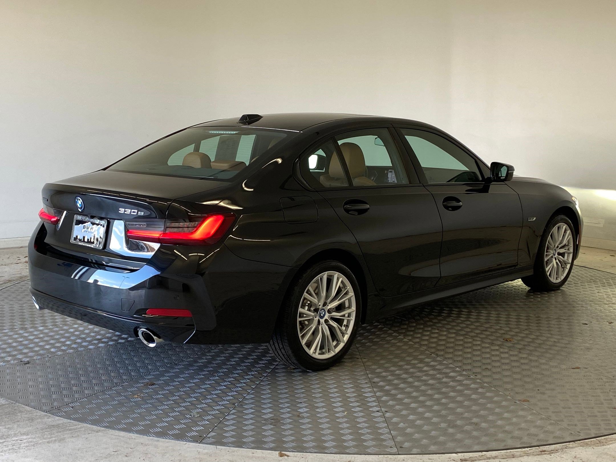 Certified 2023 BMW 330e xDrive w/ Driving Assistance Package image 8