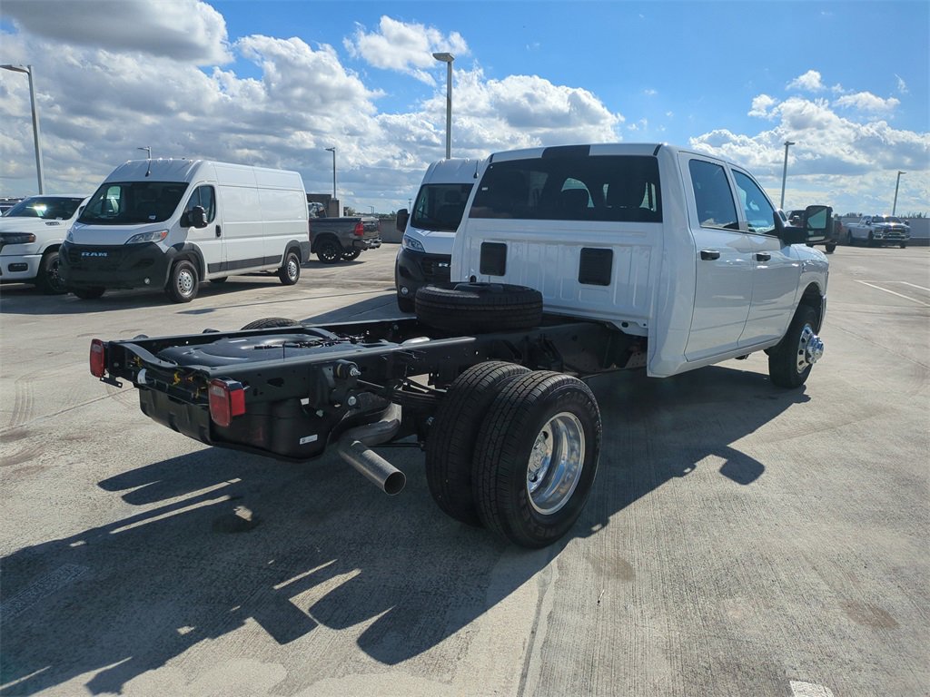 New 2026 RAM 3500 Tradesman w/ Chrome Appearance Group image 5