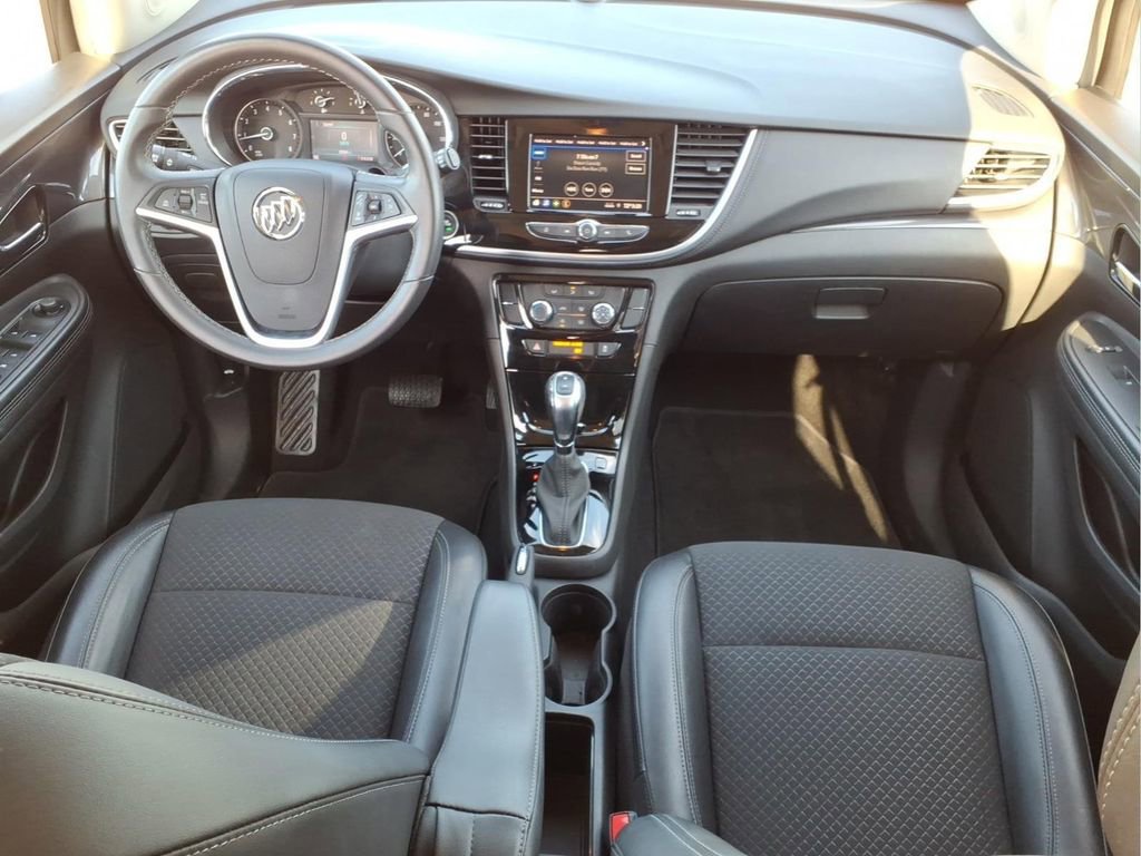 Used 2022 Buick Encore Preferred w/ Safety Package image 21