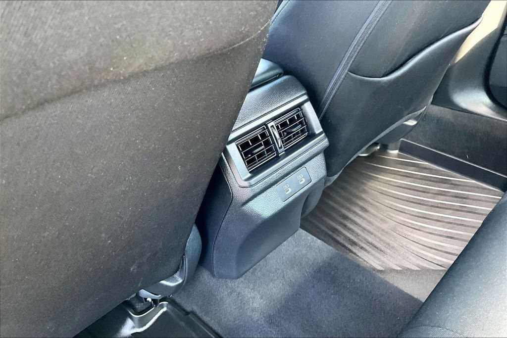 Certified 2025 Honda Accord SE image 10