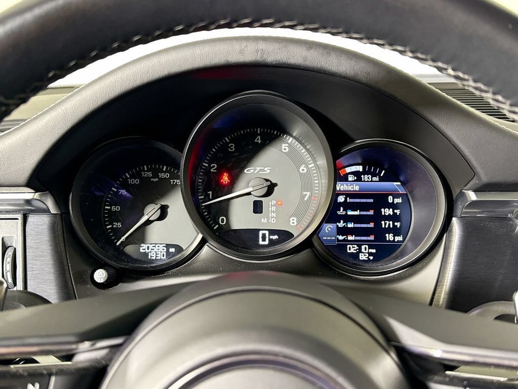 Certified 2024 Porsche Macan GTS AWD/4WD image 13