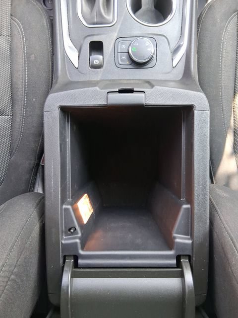 Used 2023 Chevrolet Traverse LT w/ LPO, Floor Liner Package AWD/4WD image 17