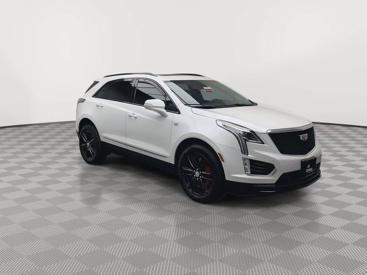 Used 2024 Cadillac XT5 Sportv w/ LPO, Floor Liner Package AWD/4WD image 37