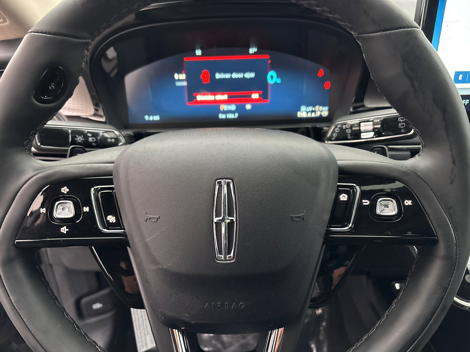 New 2026 Lincoln Corsair Grand Touring image 16