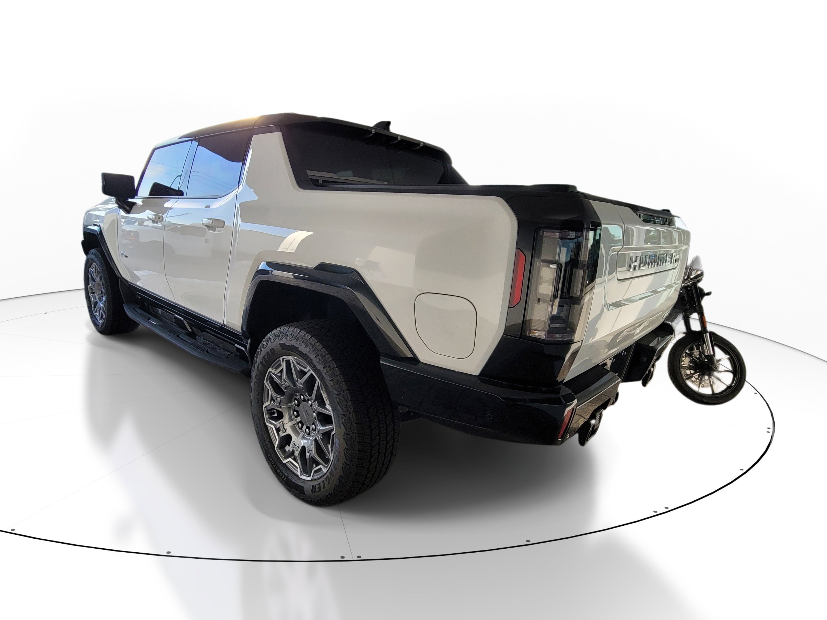 Used 2025 GMC Hummer EV 3X AWD/4WD image 5