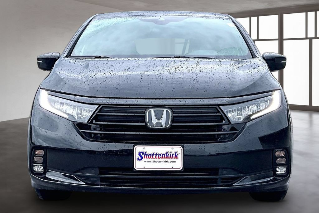 Certified 2024 Honda Odyssey Sport image 2