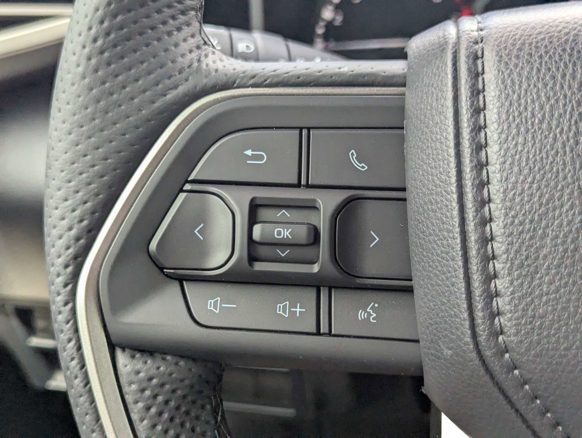 New 2026 Toyota Tundra SR5 AWD/4WD image 24