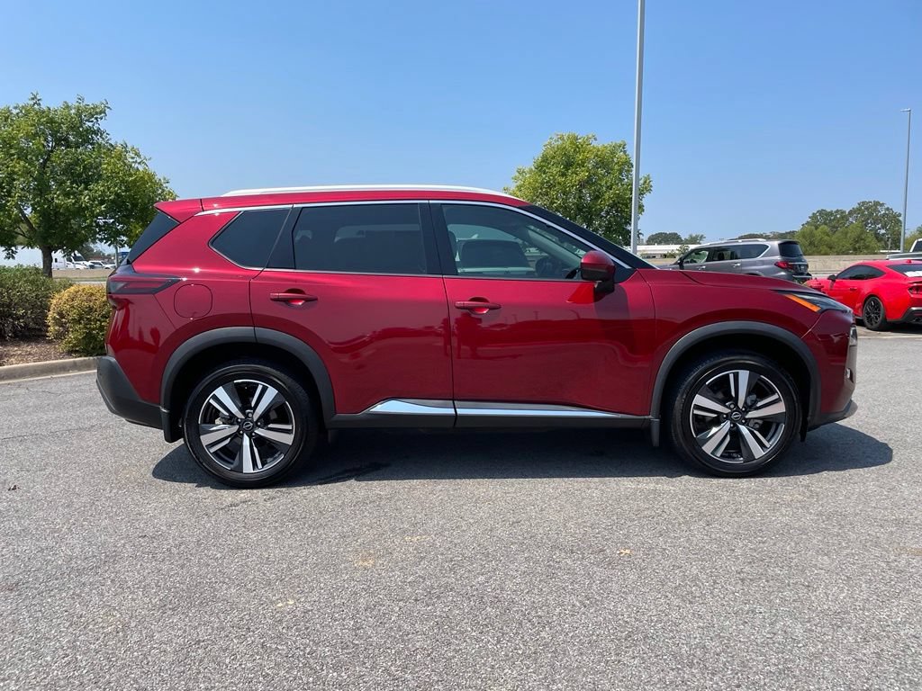 Used 2023 Nissan Rogue SL AWD/4WD image 9