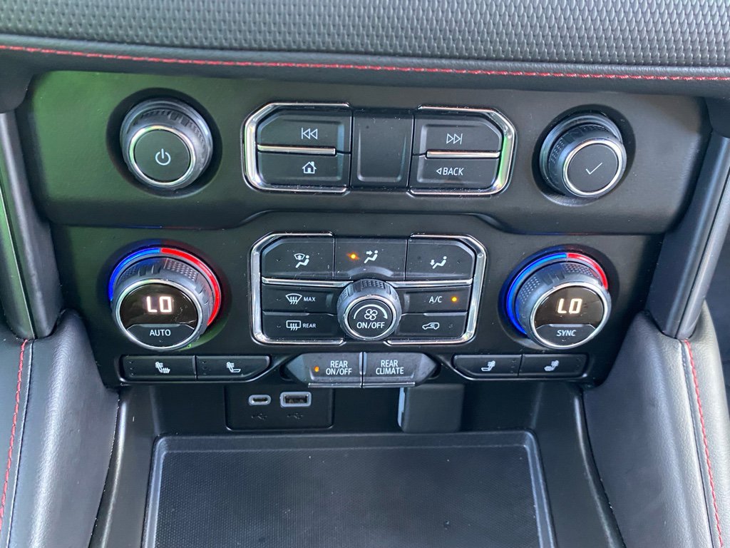 Used 2021 Chevrolet Tahoe RST w/ Luxury Package image 21