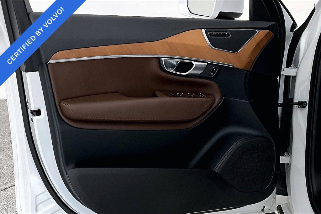 Used 2024 Volvo XC90 B5 Plus w/ Protection Package Premier AWD/4WD image 21