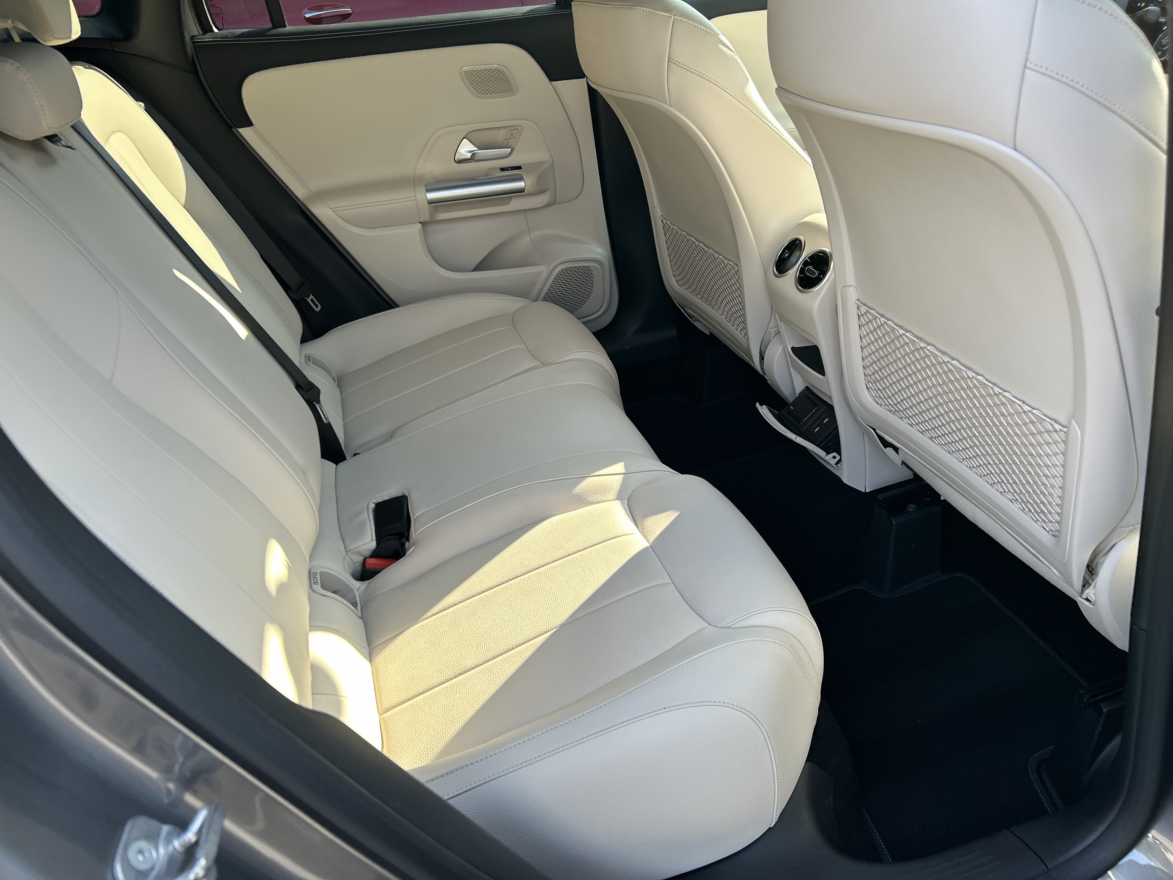 Certified 2025 Mercedes-Benz GLA 250 image 44