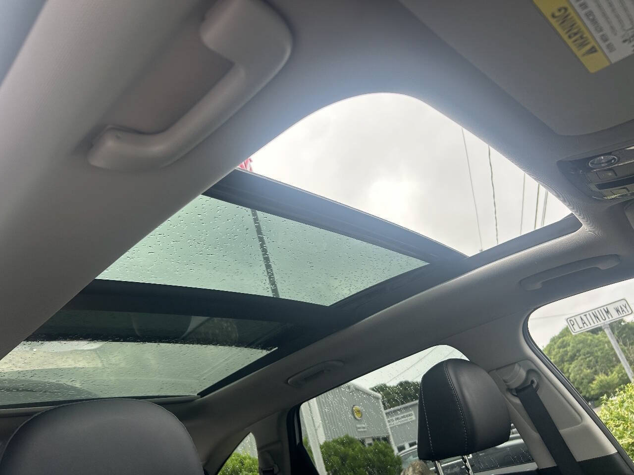 Used 2021 Kia Sorento EX w/ Panoramic Sunroof Package FWD image 16
