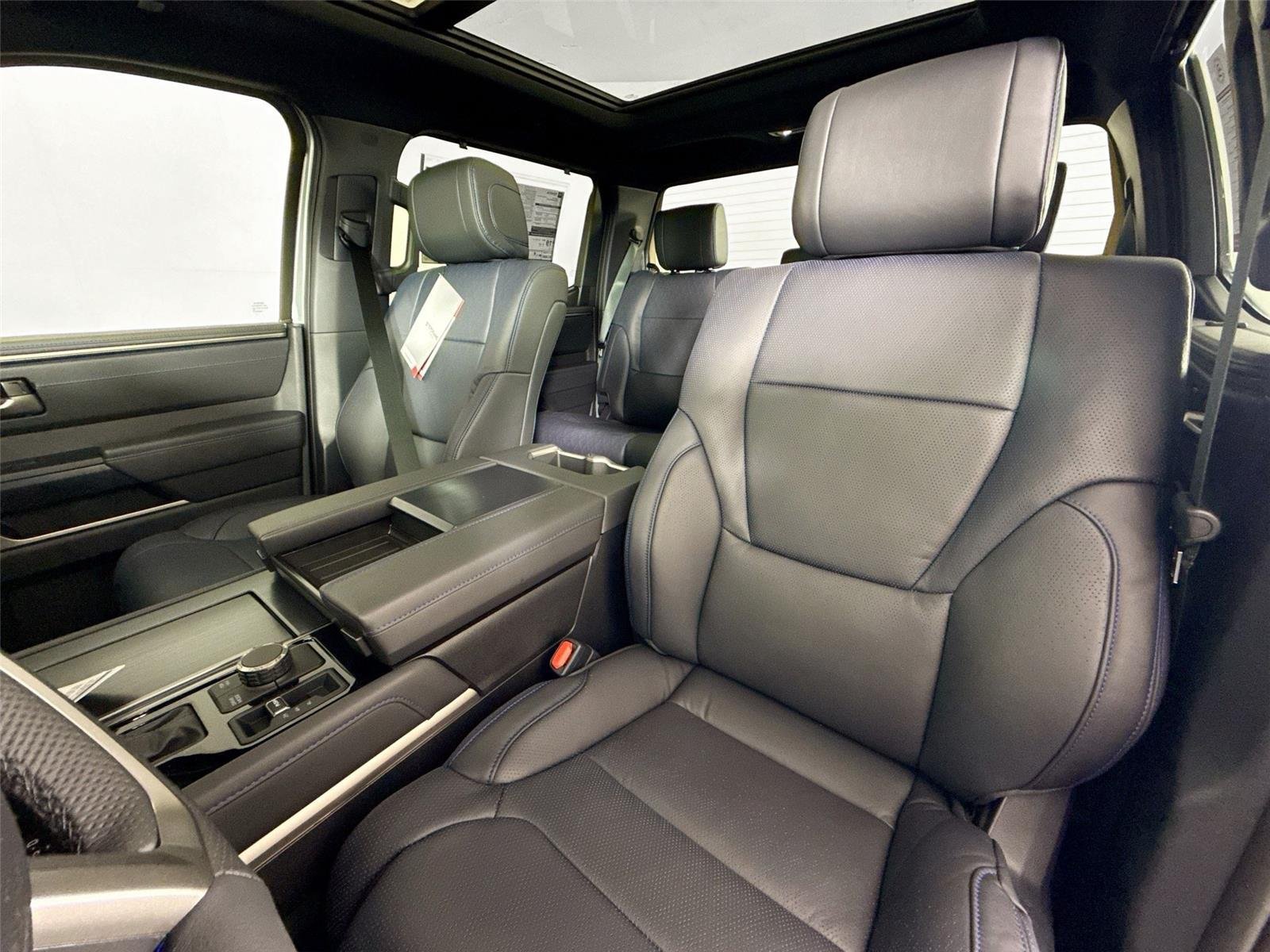 New 2026 Toyota Tundra Platinum AWD/4WD image 3
