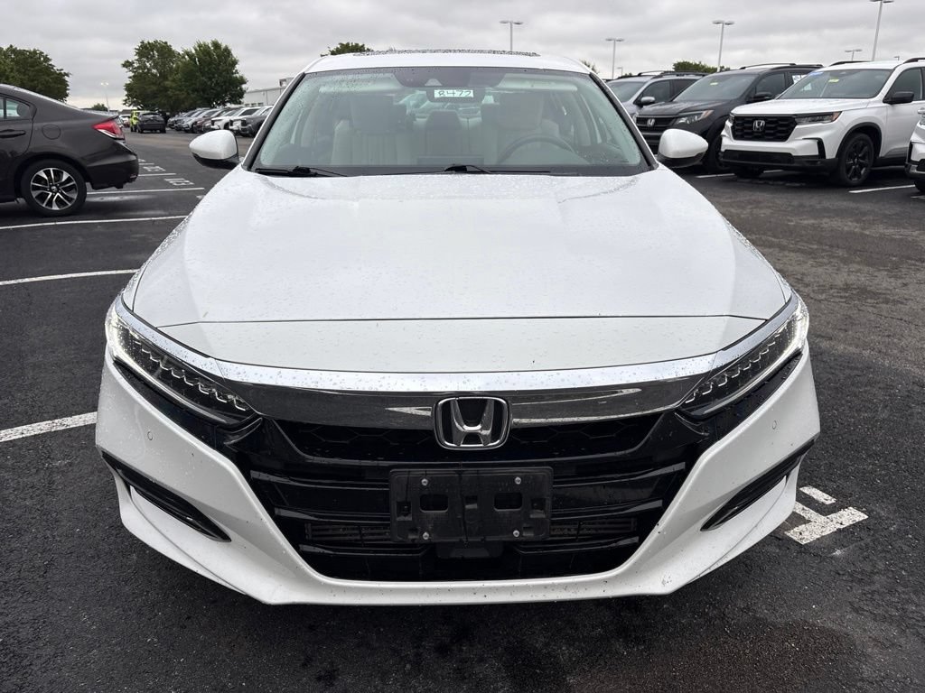 Used 2019 Honda Accord Touring image 3