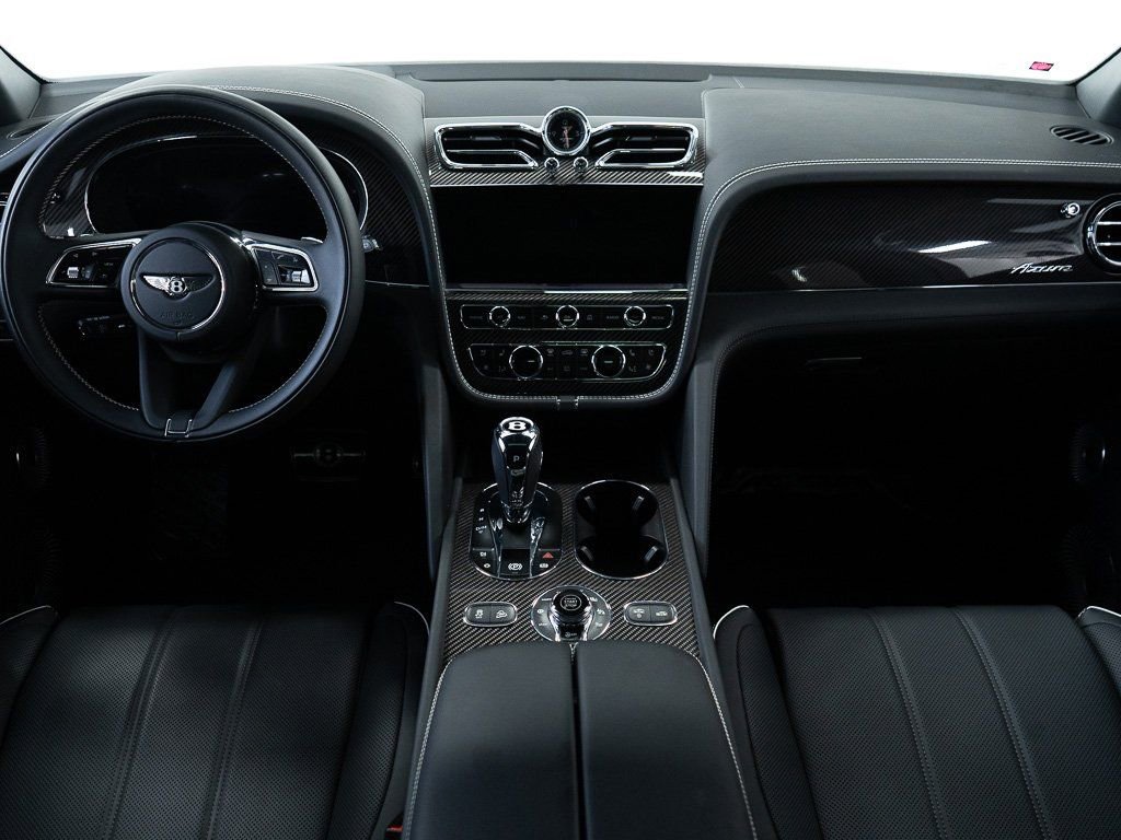 Used 2025 Bentley Bentayga Extended Wheelbase image 28