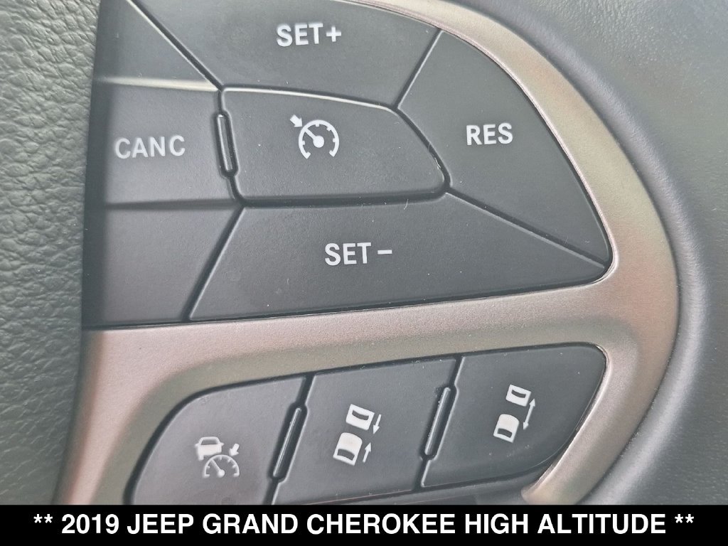 Used 2019 Jeep Grand Cherokee High Altitude AWD/4WD image 8