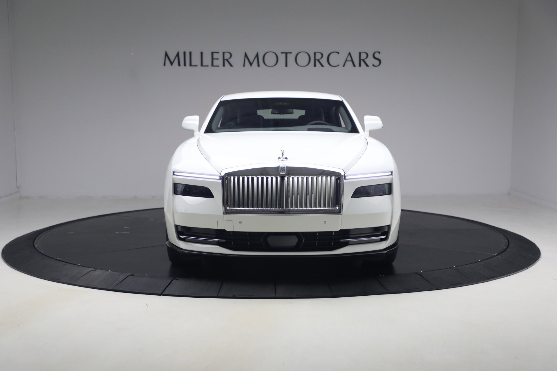 Certified 2026 Rolls-Royce Spectre AWD/4WD image 8