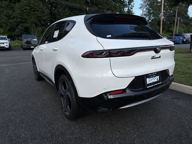 New 2026 Alfa Romeo Tonale w/ Active Assist Package AWD/4WD image 6