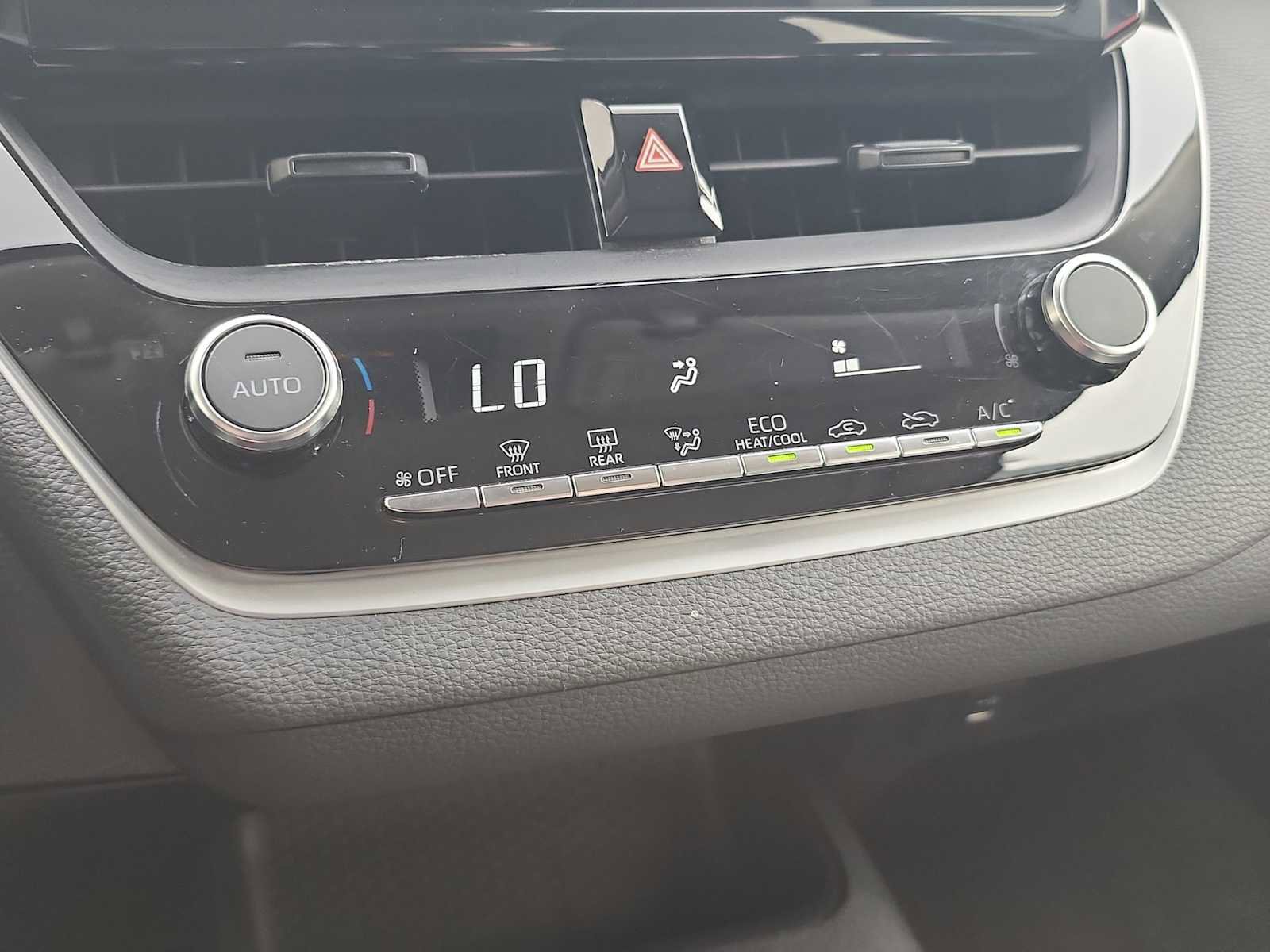 Used 2023 Toyota Corolla LE FWD image 19