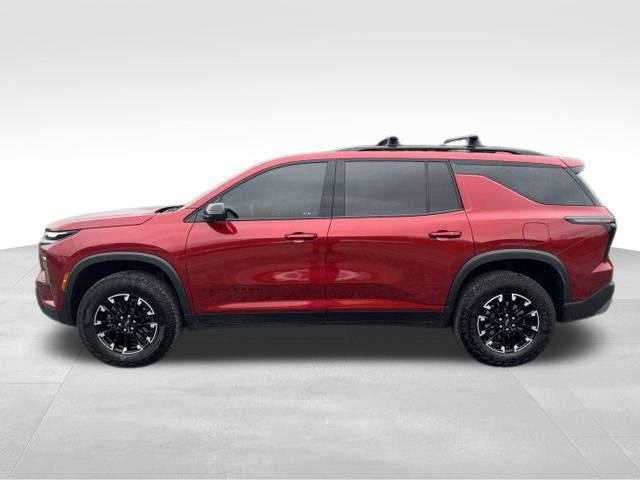 Used 2025 Chevrolet Traverse Z71 w/ Driver Confidence Package AWD/4WD image 4