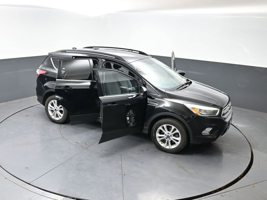 Used 2017 Ford Escape SE AWD/4WD image 55