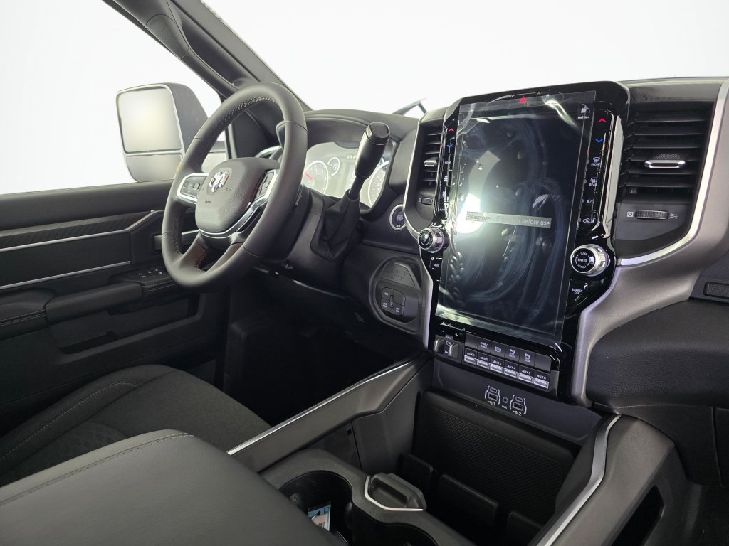 New 2026 RAM 3500 Big Horn AWD/4WD image 37