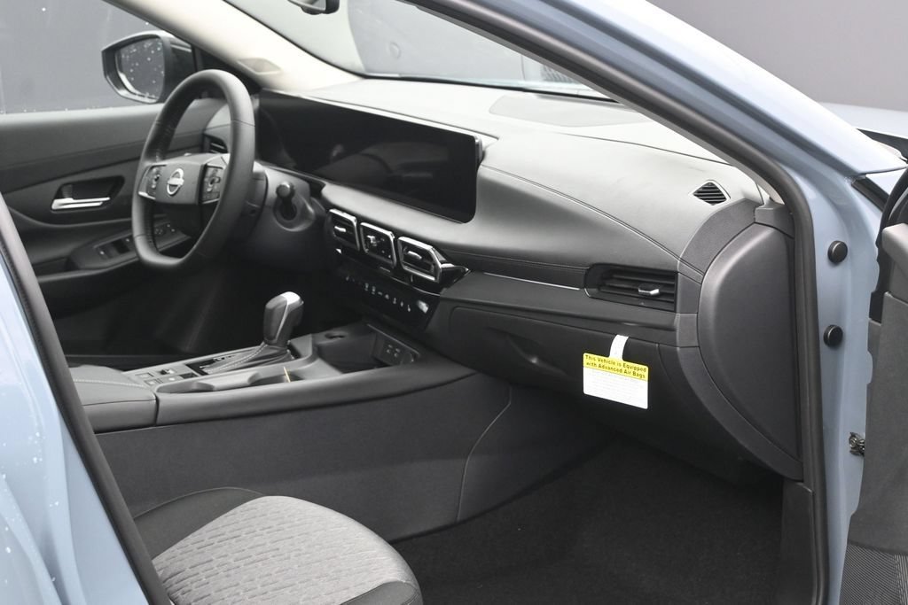 New 2026 Nissan Sentra SV w/ SV Convenience Package FWD image 6