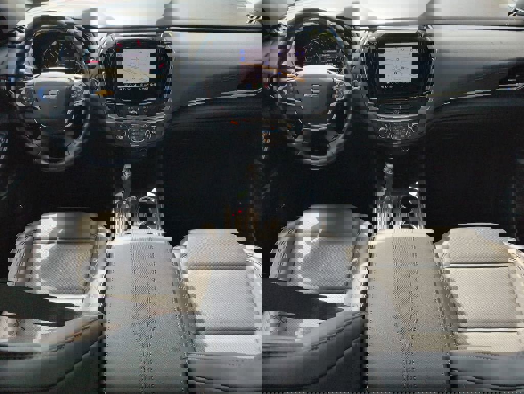 Used 2020 Chevrolet Traverse Premier w/ LPO, Floor Liner Package image 30