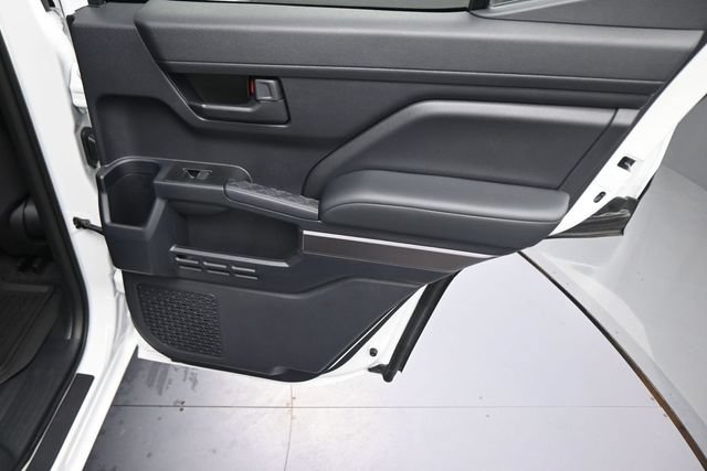 Used 2026 Toyota 4Runner SR5 RWD image 15