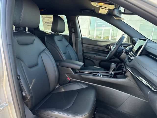 New 2026 Jeep Compass Limited image 30