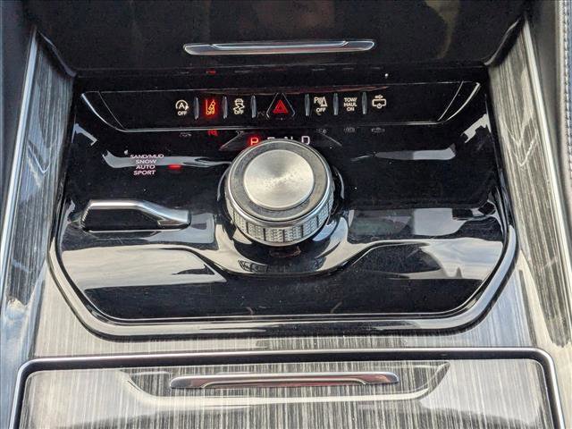 Used 2022 Jeep Wagoneer Series II image 10