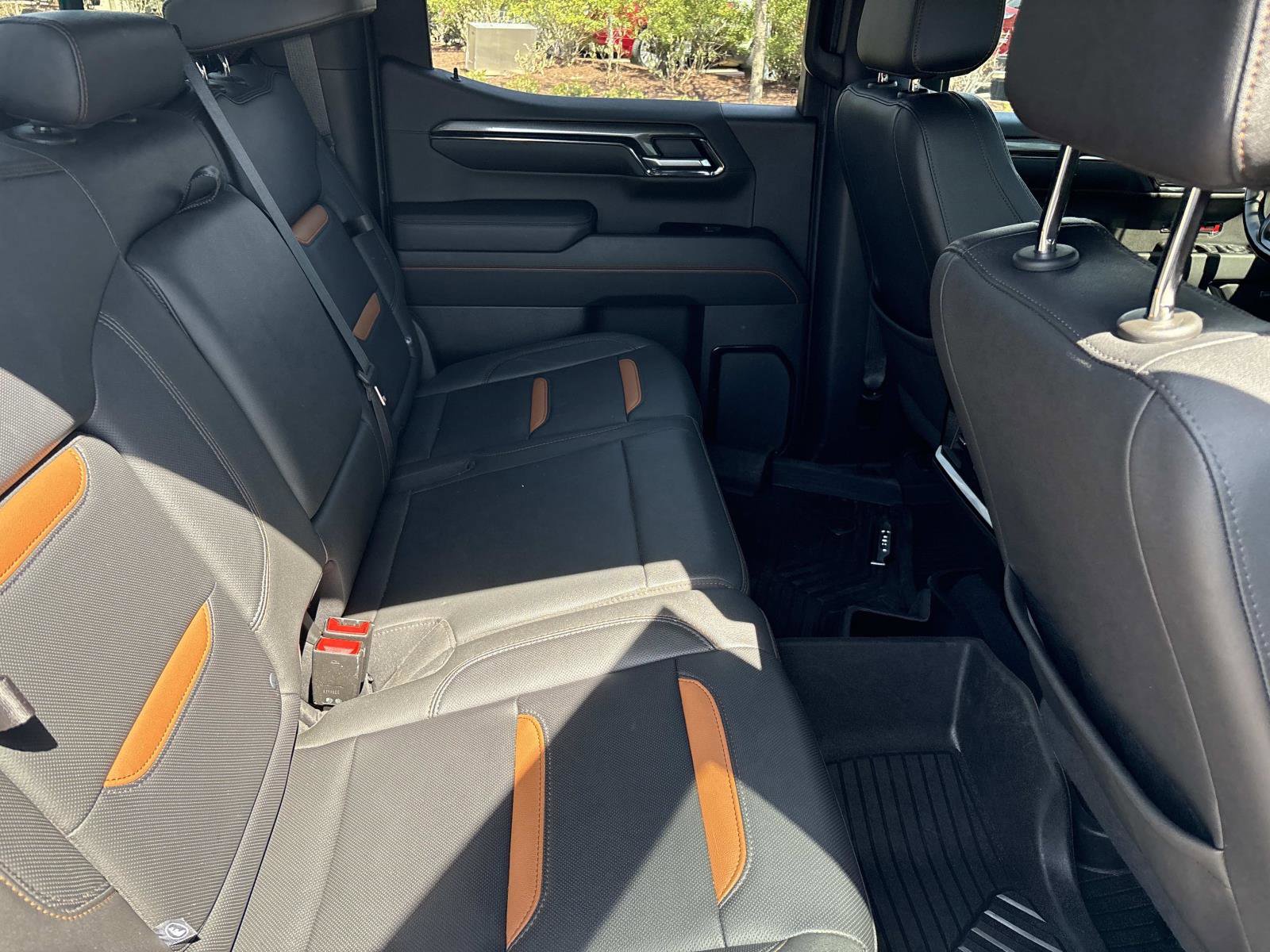 Used 2022 GMC Sierra 1500 AT4 w/ AT4 Premium Package image 34