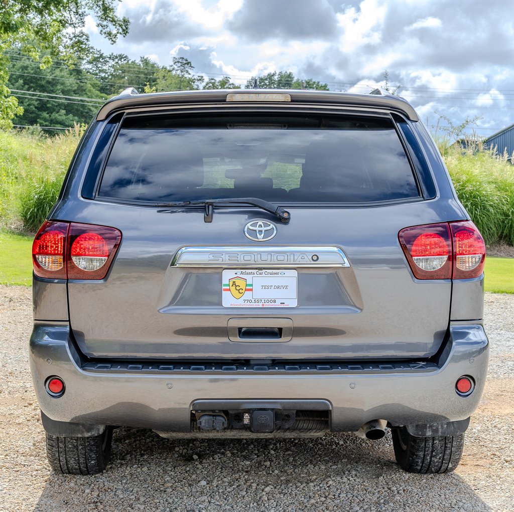 Used 2018 Toyota Sequoia Limited w/ Safety & Convenience Package RWD image 4