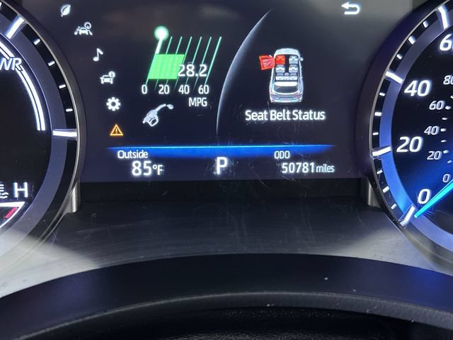 Used 2023 Toyota Highlander XLE AWD/4WD image 12