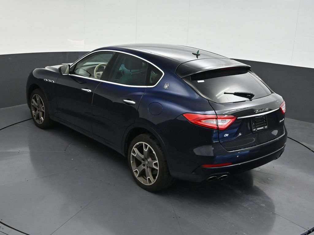 Used 2019 Maserati Levante AWD/4WD image 16