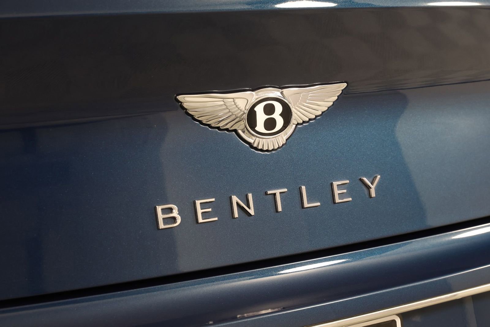 Used 2024 Bentley Continental GT Mulliner image 15