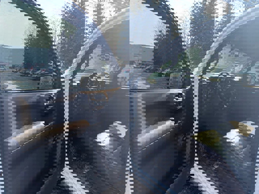 Used 2020 GMC Sierra 1500 2WD Regular Cab image 10