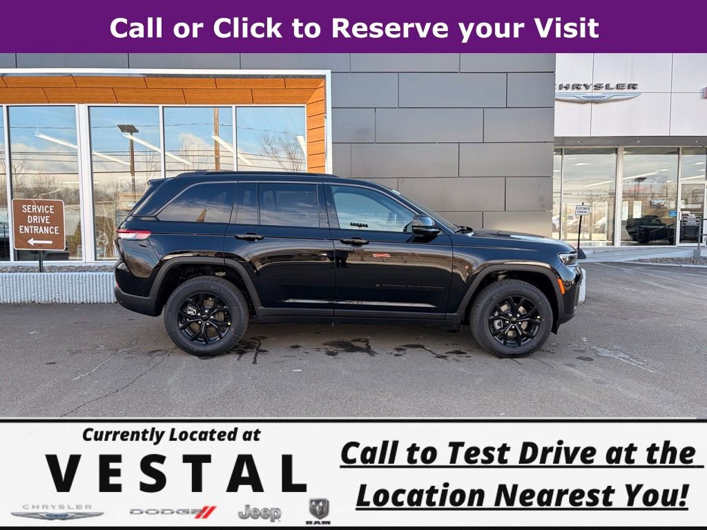 New 2026 Jeep Grand Cherokee Altitude image 4