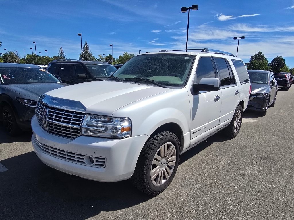 Used 2013 Lincoln Navigator 4WD w/ HD Trailer Tow Pkg