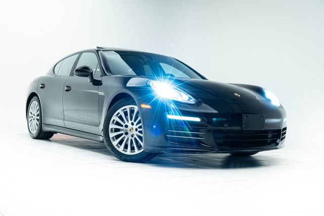 Used 2016 Porsche Panamera 4 Edition image 5