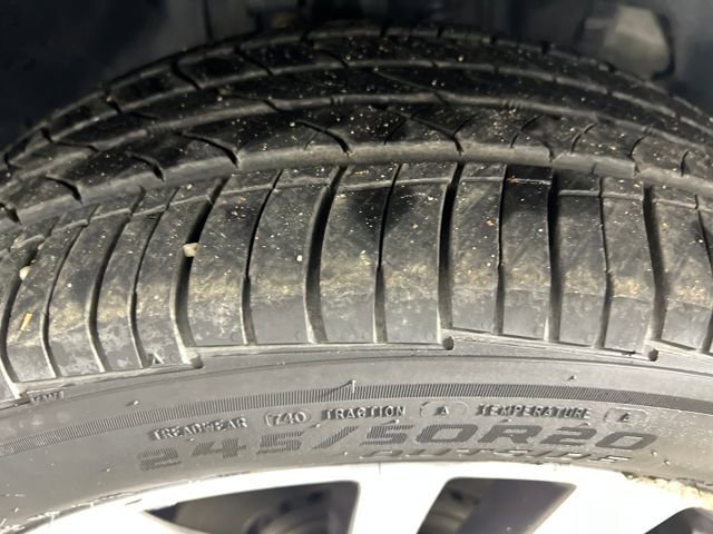 Used 2018 Honda Pilot Touring image 14