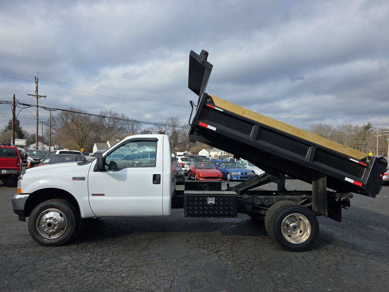 Used 2004 Ford F550 4x4 Regular Cab Super Duty image 19