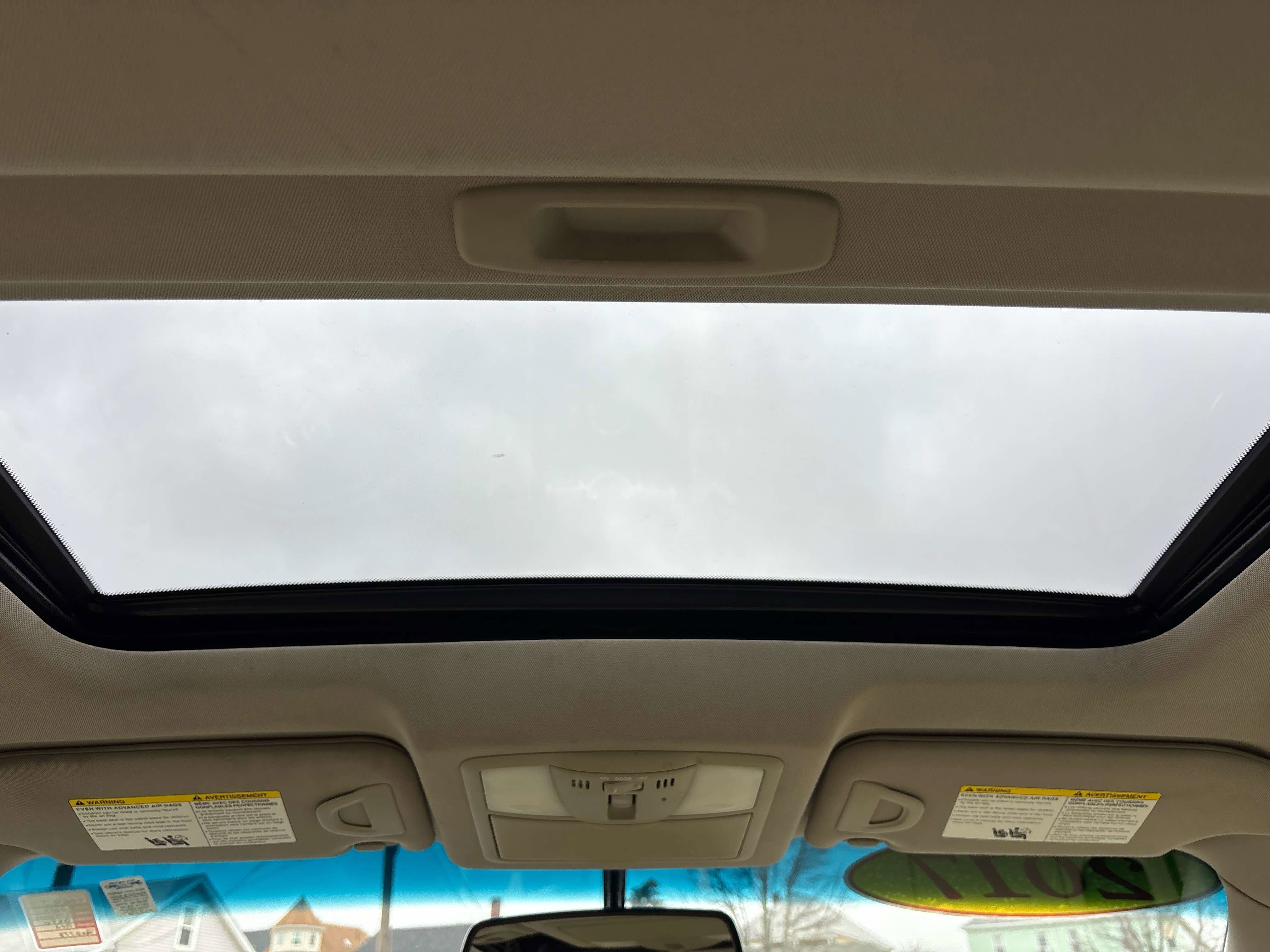 Used 2017 INFINITI QX50 AWD w/ Premium Plus Package image 14