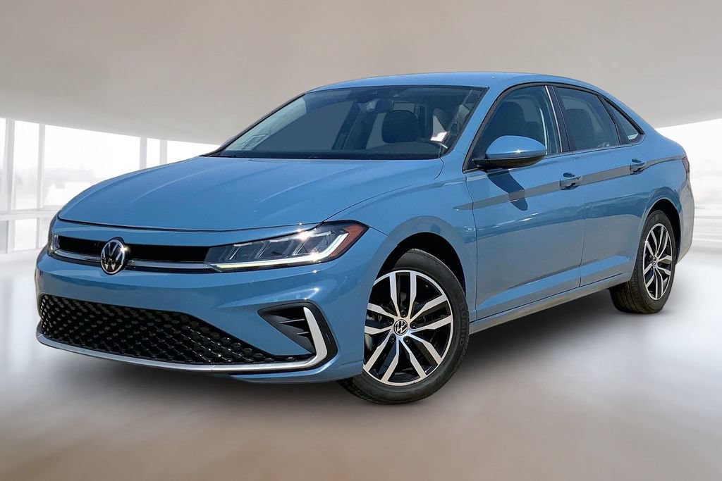 Used 2025 Volkswagen Jetta SE FWD image 1