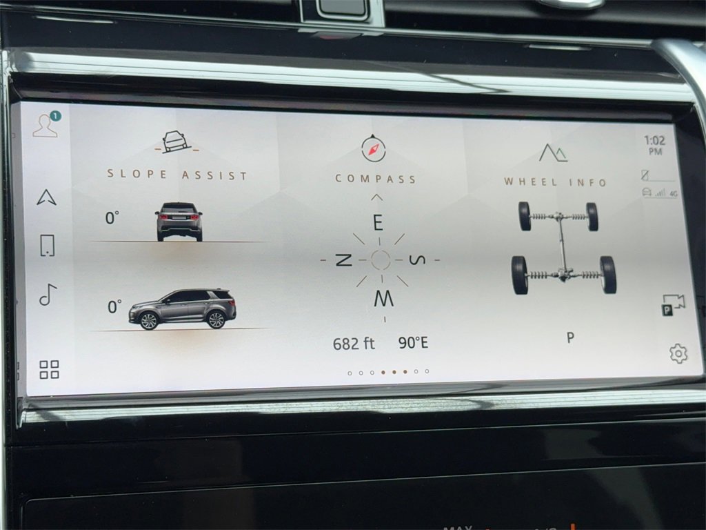 Used 2023 Land Rover Discovery Sport SE image 24