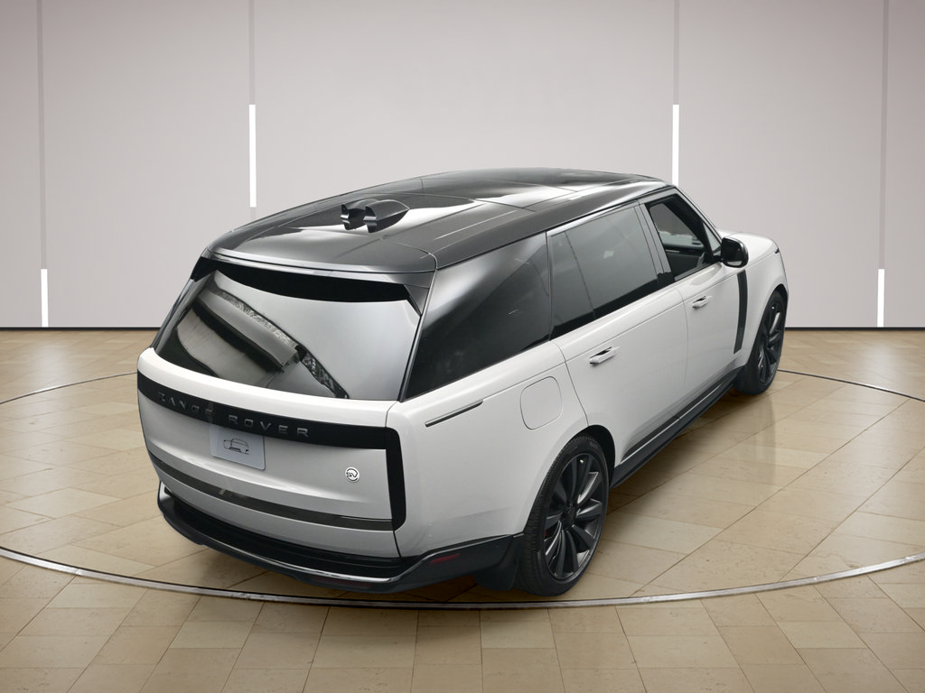 New 2026 Land Rover Range Rover SV AWD/4WD image 37