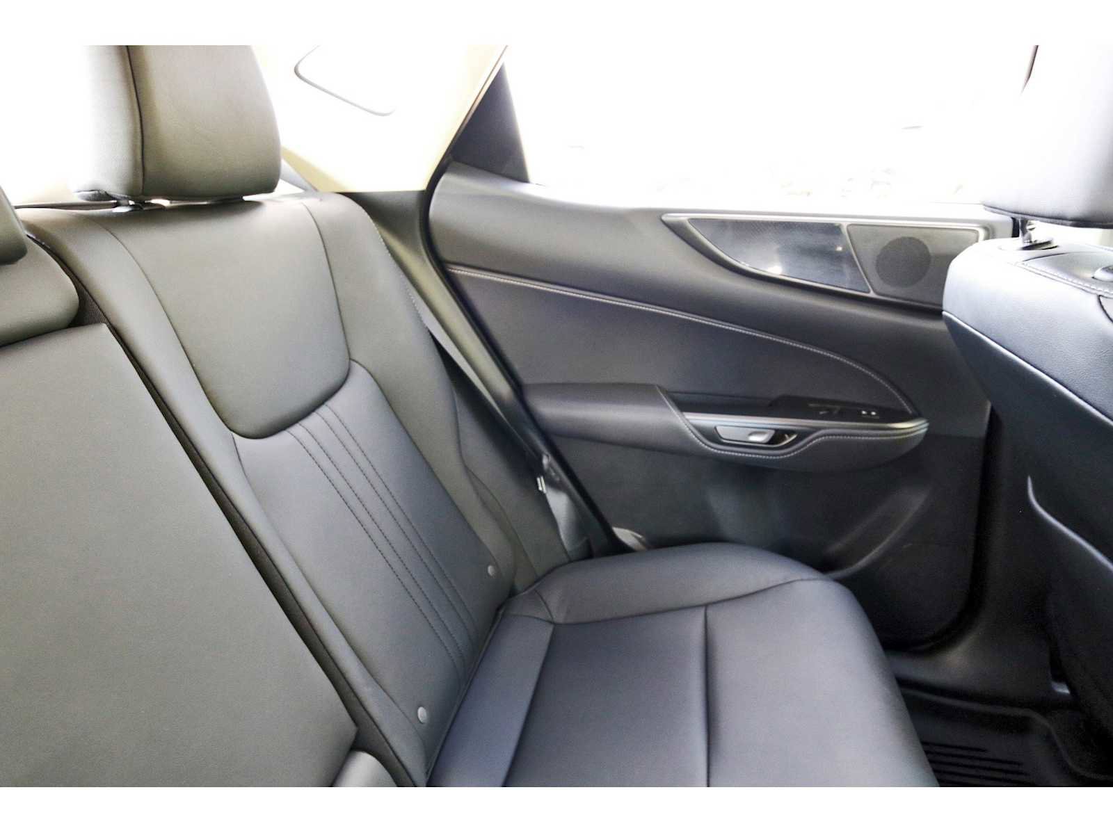 Used 2025 Lexus NX 350 AWD image 10