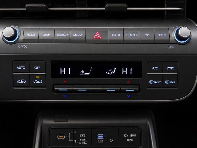 Used 2024 Hyundai Kona Limited AWD/4WD image 19