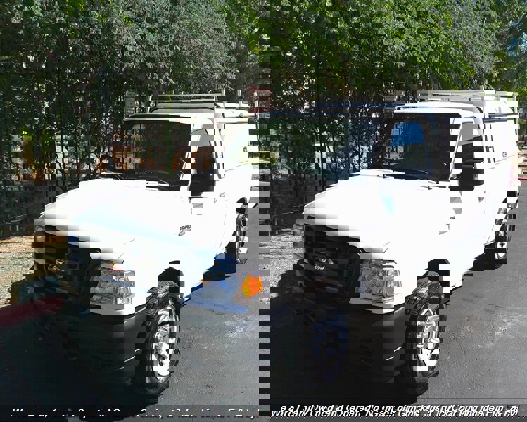 Used 2011 Ford Ranger XL image 3